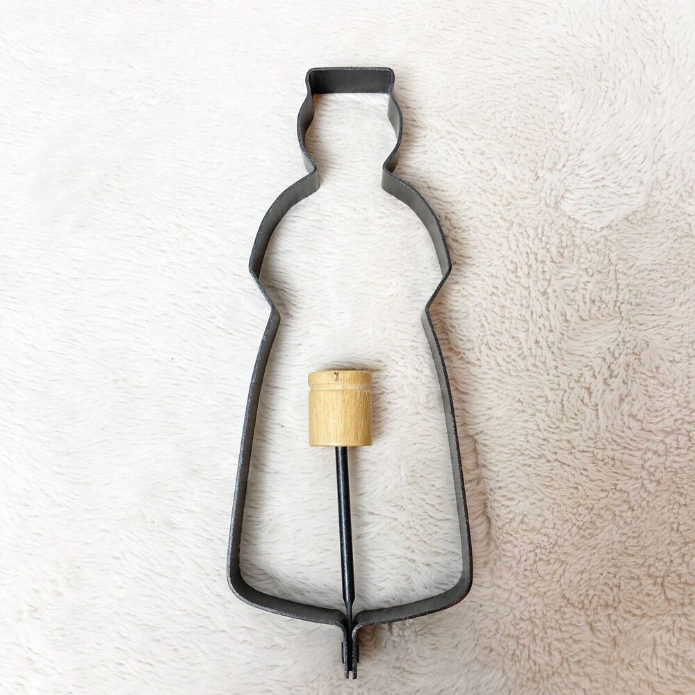 person shaped cookie cutter pancake mold